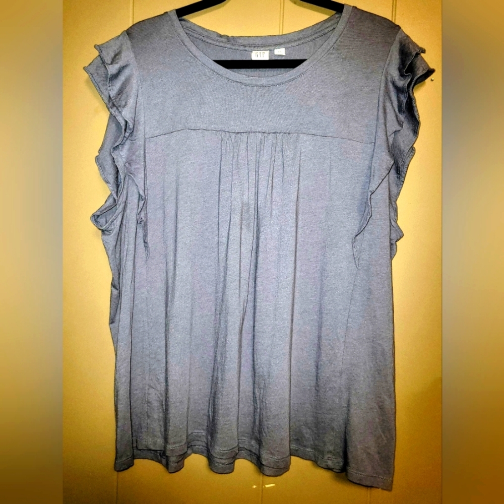 Gap XXL Gray Flutter Sleeve Tee